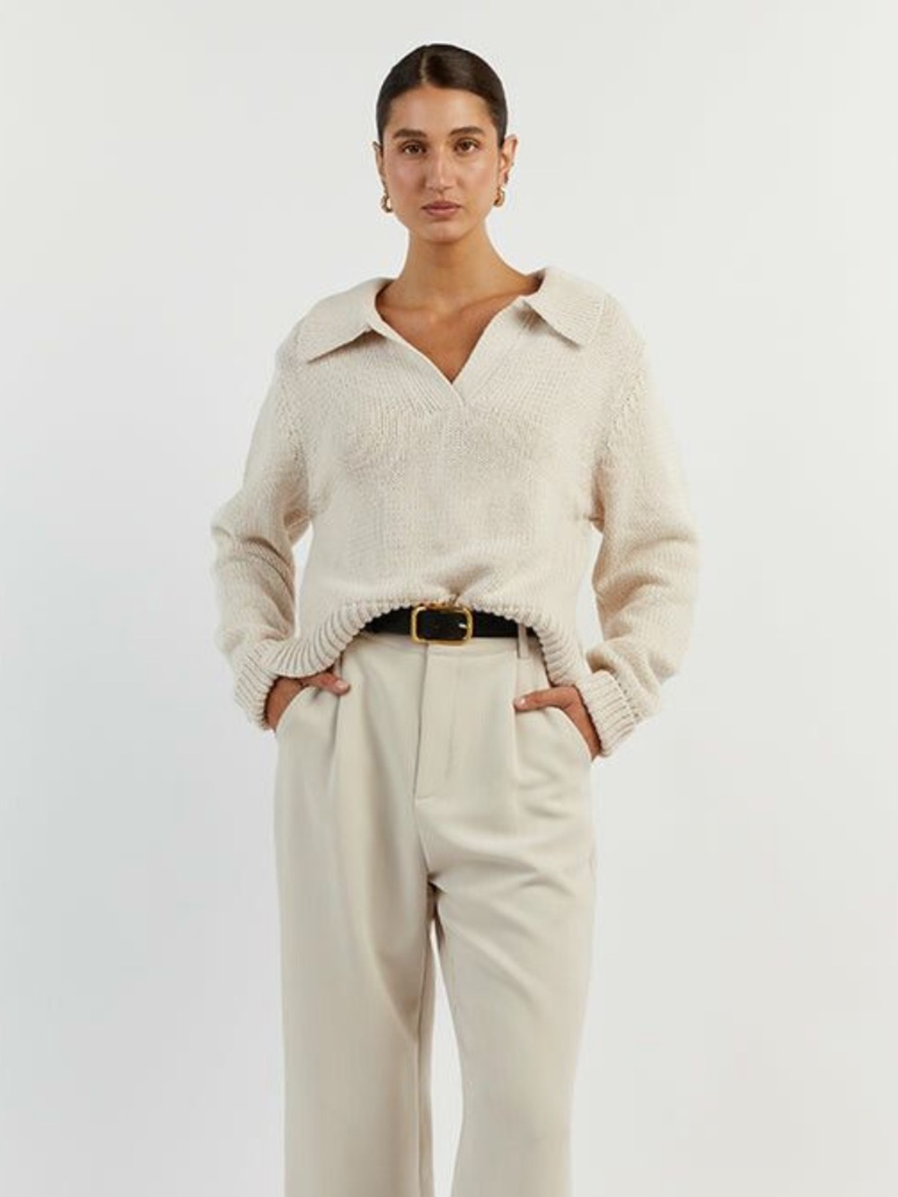 Dissh Cream V-Neck Collared Knit Sweater